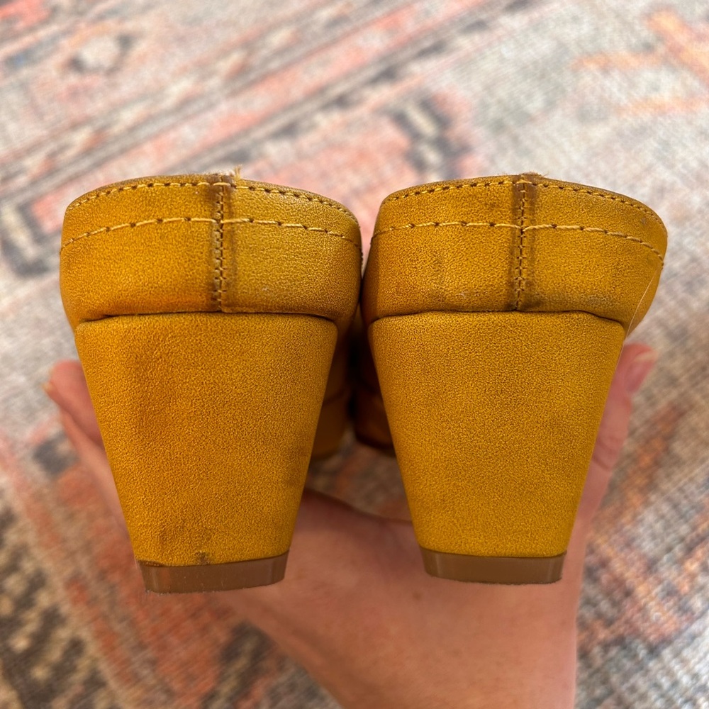 RIALTO Comfort Vette Women's Size 9.5 Amber Yellow Mule Slide - Picture 5 of 6